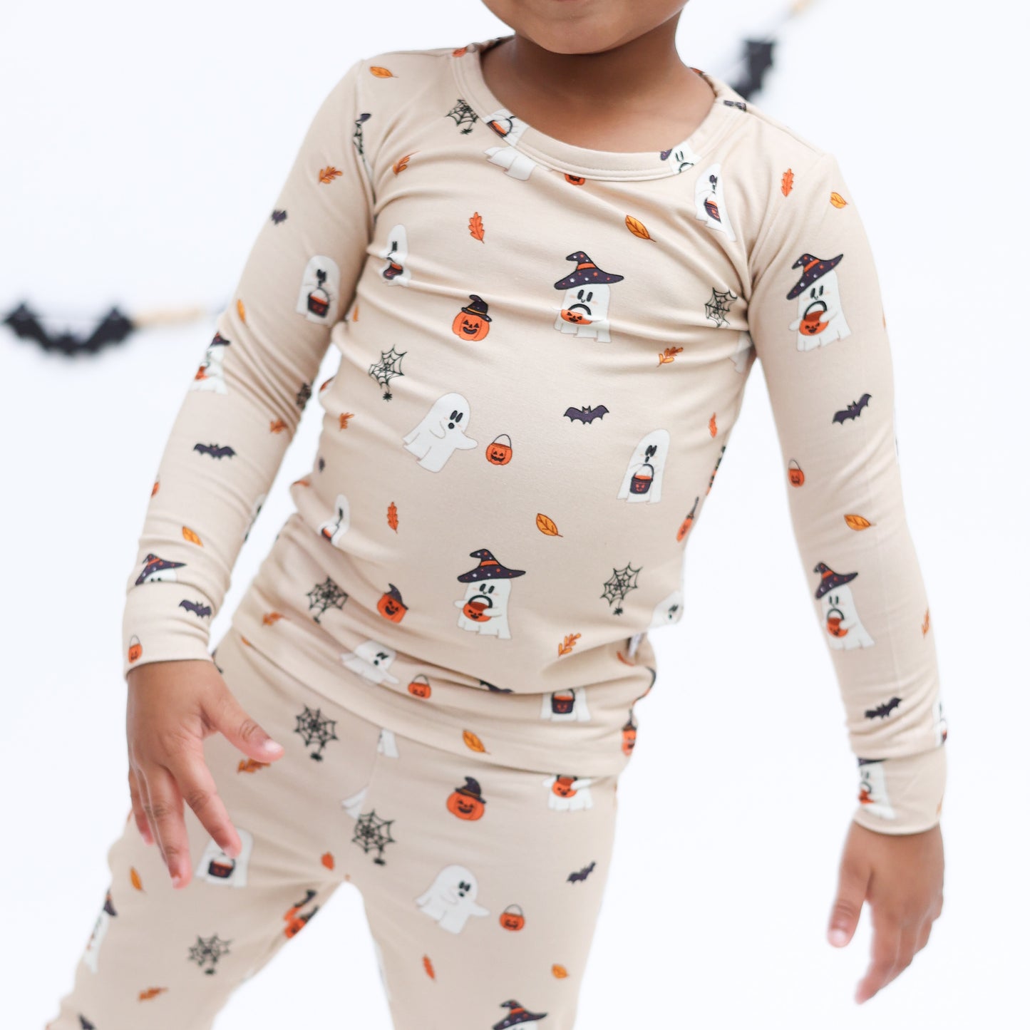 Spooks & Treats Long Sleeve With Pants Pajamas